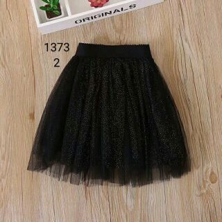Chân váy voan kim tuyến Hàn Quốc.  Size cho bé từ 8-13 tuổi,  voan chất liệu đẹp,  có lớp lót mặt trong,  Cạp chun thoai