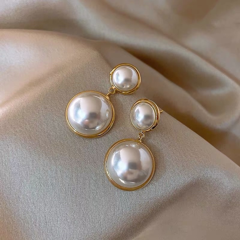 Khuyên tai đính hạt tròn nữ tính - Maben