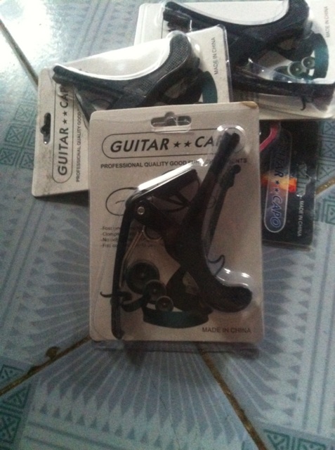 Capo guitar