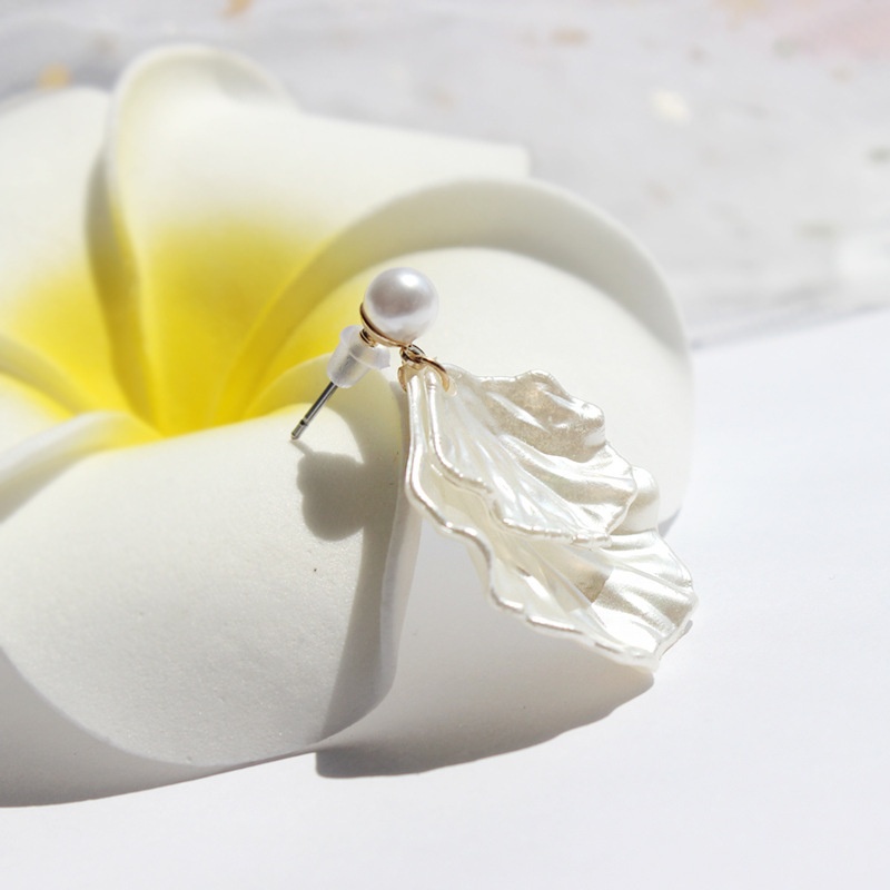 Khuyên tai vỏ sò 2 lớp đính ngọc trai giả sang trọng thời trang
