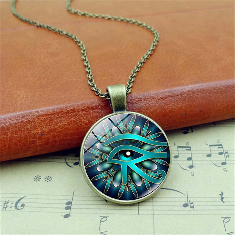 Mặt dây chuyền bằng đá quý của nam giới Vòng cổ Bùa thần Horus Ai Cập cổ đại