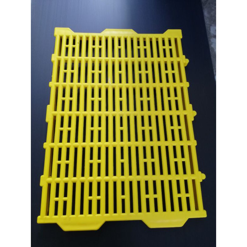 Bộ 6 Sàn nhựa nguyên sinh lót chuồng nuôi lợn chó mèo