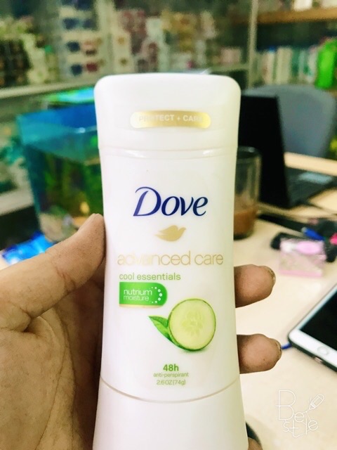 Lăn khử mùi dạng sáp Dove Advanced Care Cleartone 48h loại 74g