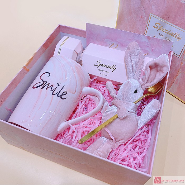 Bộ quà tặng Small gift big smile - Món quà nhỏ niềm vui lớn (Xám/Hồng) | BigBuy360 - bigbuy360.vn