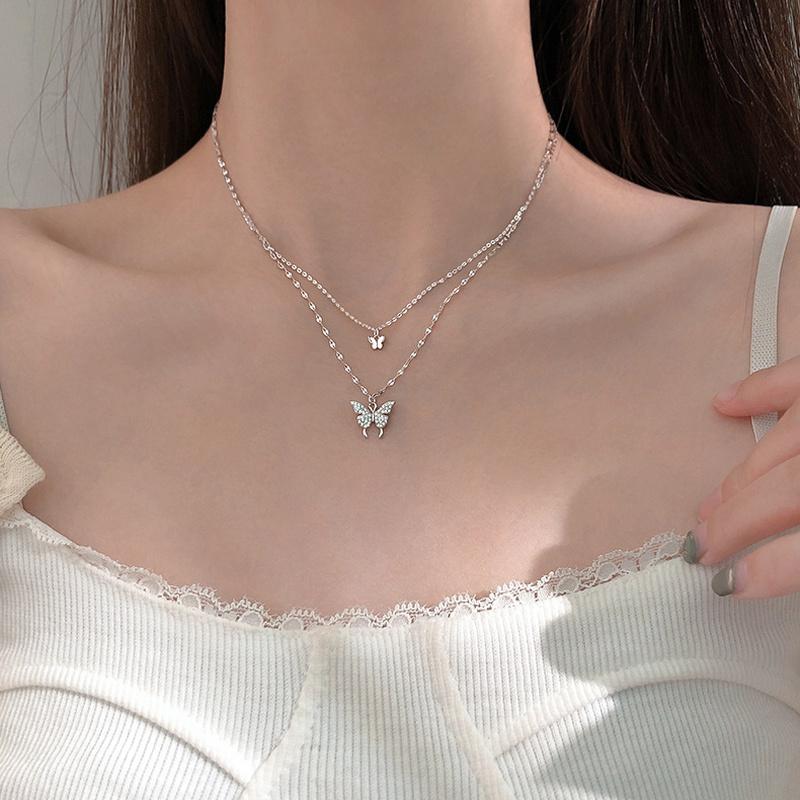 Vòng Cổ Choker Nhiều Lớp Bằng Kim Loại Mặt Hình Bướm Đính Đá Thời Trang Cho Nữ