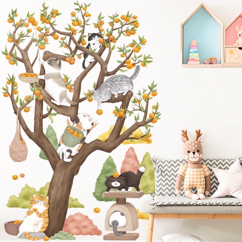 Decal dán tường mèo hái quả, sẵn keo dán