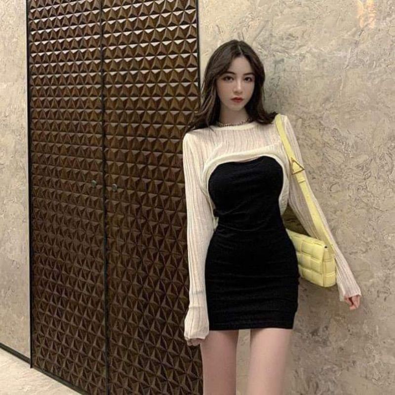 Set nữ đầm đen 2 dây mix áo trắng croptop len đũa