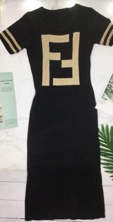 Váy body Fendi
