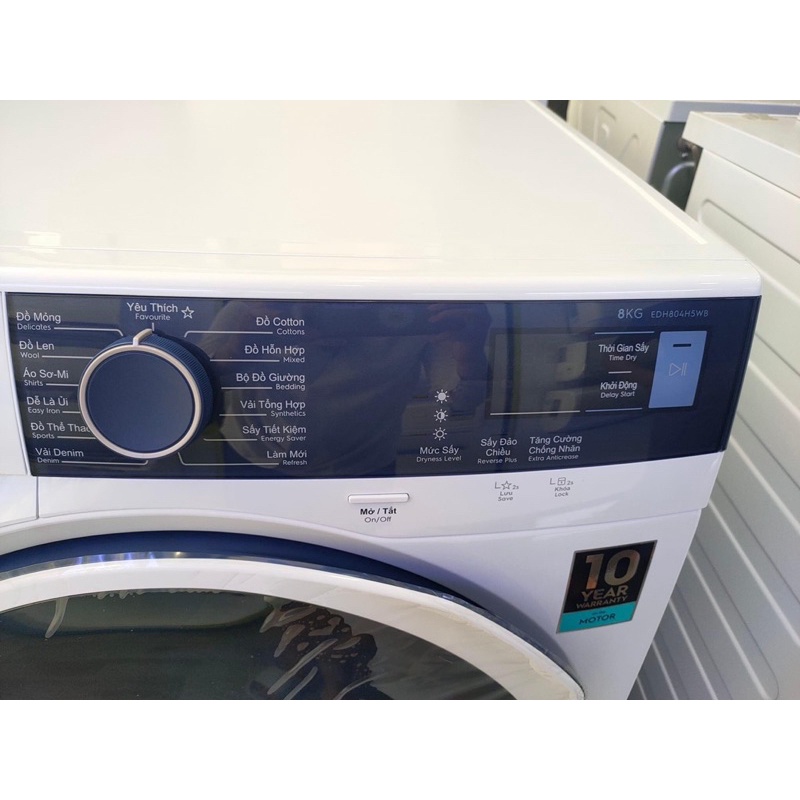 Máy Sấy Quân Áo Bơm Nhiệt Heat Pump Electrolux 8Kg EDH804H5WB model 2022