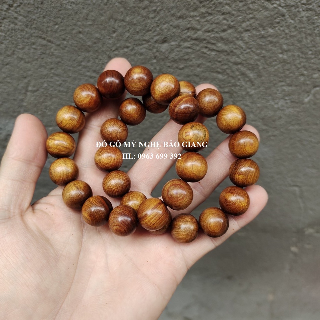 Vòng tay phong thủy gỗ thơm 14ly