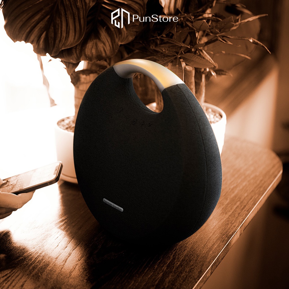 Loa Bluetooth Harman Kardon Onyx Studio 6 - Mới Chính Hãng