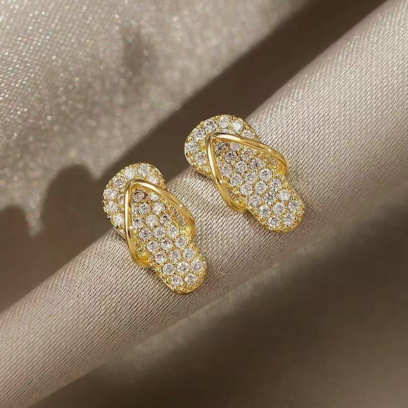 Bông tai thời trang nữ hình chiếc dép BTW444