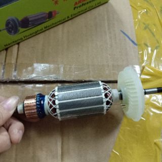 Roto máy mài bosch 6-100DCS