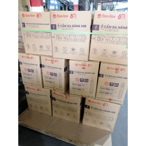 Ổ cắm đa năng chống giật 3mModel: OC04 4C/3M/10A