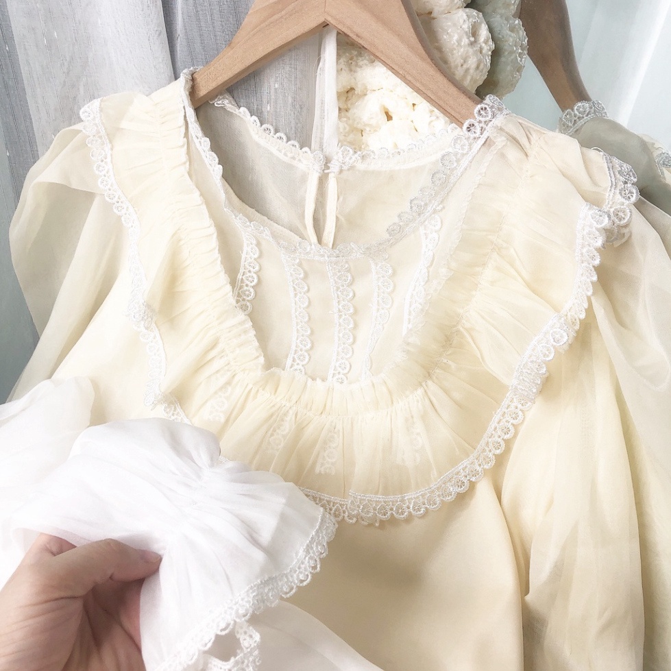 Áo sơ mi nữ kiểu tiêu thư chất voan cổ phối ren tầng xinh xắn mã A62-Ảnh thật tự chụp