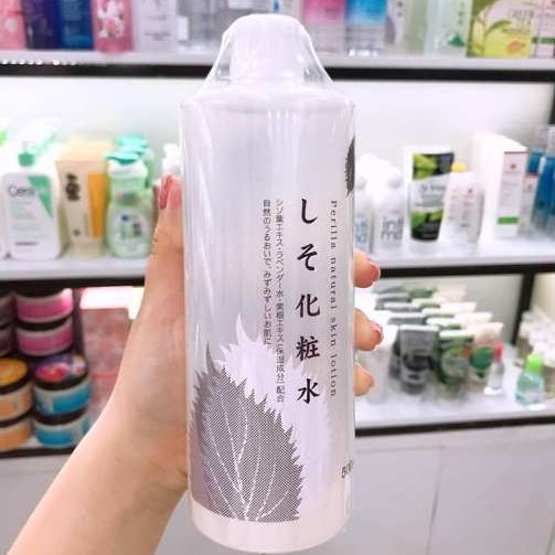 Nước Hoa Hồng Tía Tô Dokudami 500ml - Nhật Bản