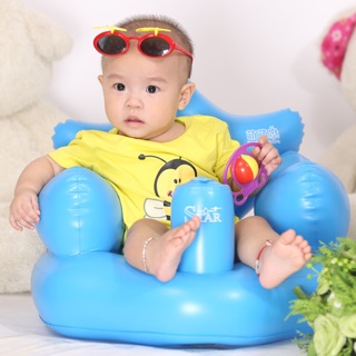 Ghế hơi Richell cho bé tập ngồi