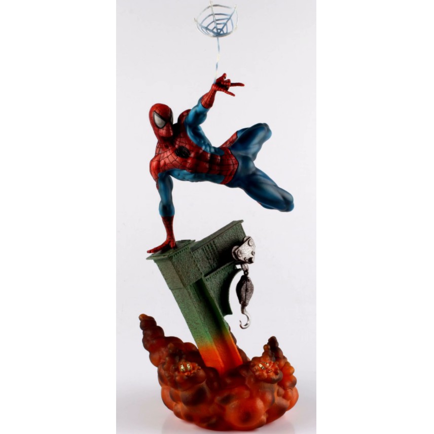 (Hot mới về ) Mô Hình Spider Man cảnh người nhện chiến đấu sắc nét màu đỏ sẫm đẹp 28Cm