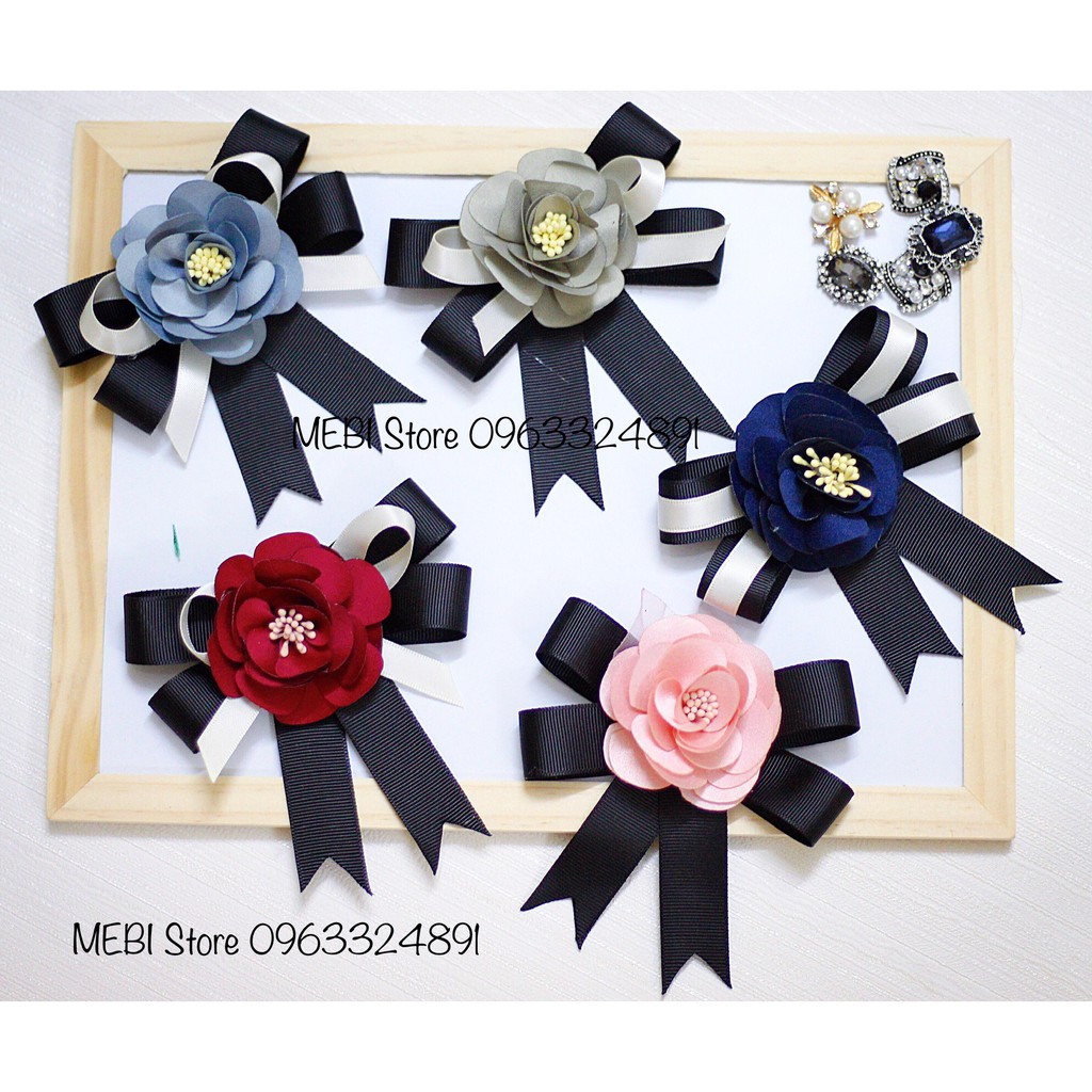 (Ảnh thật 100%) Hoa cài áo handmade, huy hiệu cài áo cao cấp (mẫu hoa hồng ruy băng đen)