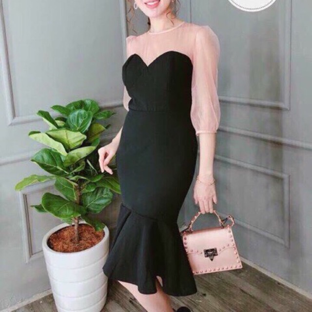 Đầm body tay lưới phối đuôi cá