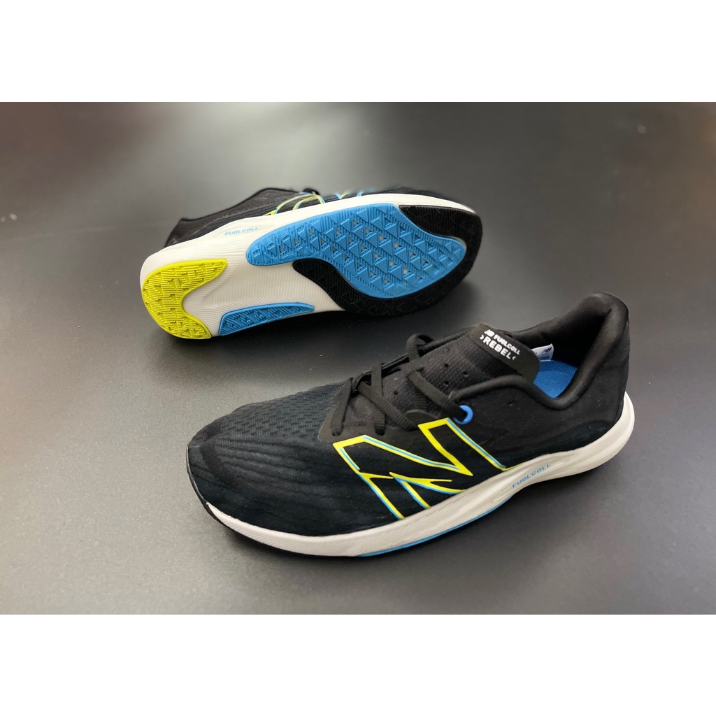 GIÀY NAM NEW BALANCE FUELCELL SIÊU NHẸ BỀN ÊM THOÁNG