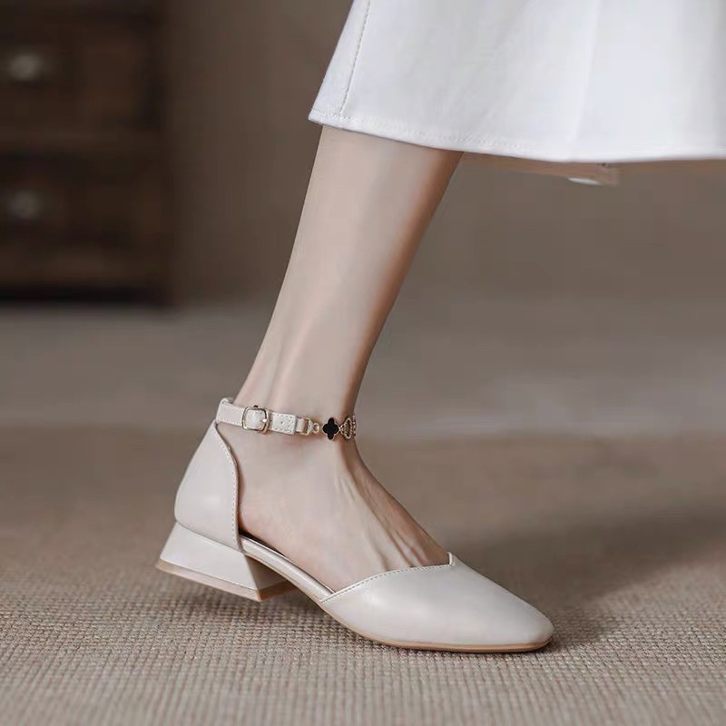 Giày cao gót tiểu thư 3,5cm màu trắng be quai xích cườm BIG SIZE 35-43