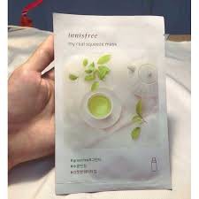 .mặt nạ innissfree vị trà xanh cấp ẩm ,làm dịu da.