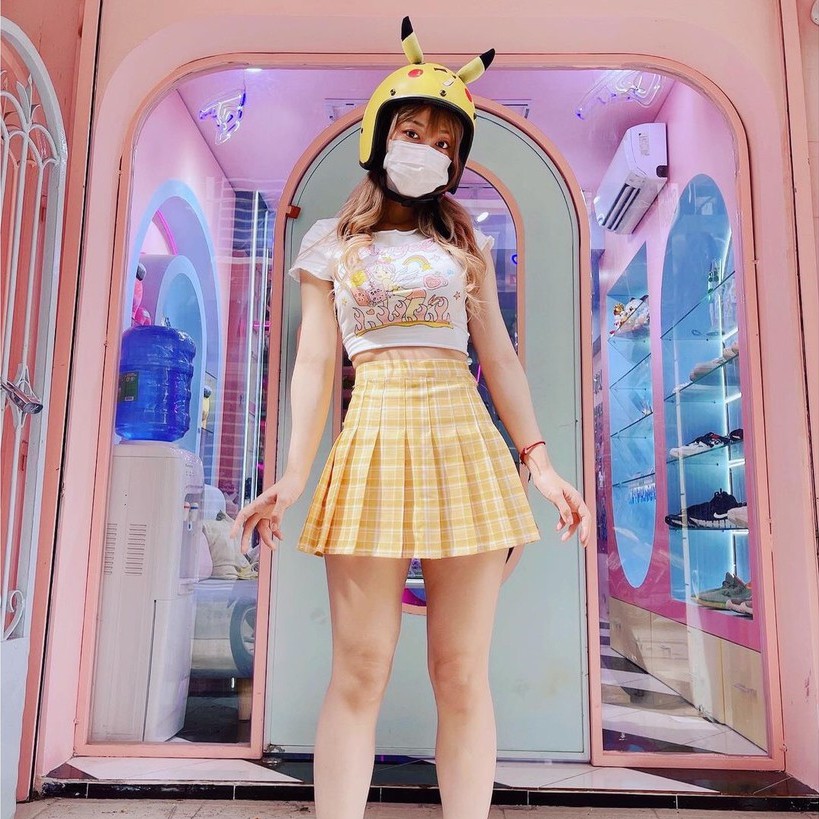 Chân váy Tennis kẻ sọc caro ngắn xếp ly xòe siêu hách chân BTK22