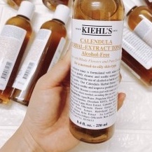 ║𝐃𝐄𝐀𝐋 𝐇𝐎𝐓║ Kiehls Toner hoa cúc Calendula Herbal Toner 250ml ® | BigBuy360 - bigbuy360.vn