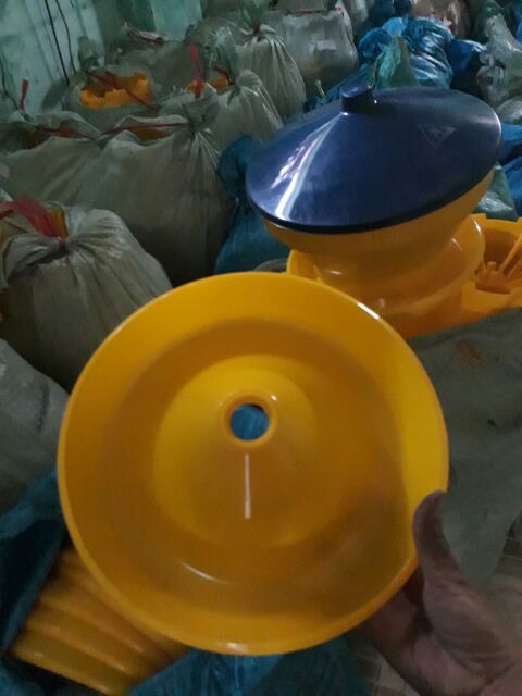 MÁNG ÚM GÀ  , VỊT , NGAN , NGỖNG CON ....