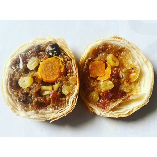 Bánh pía thập cẩm