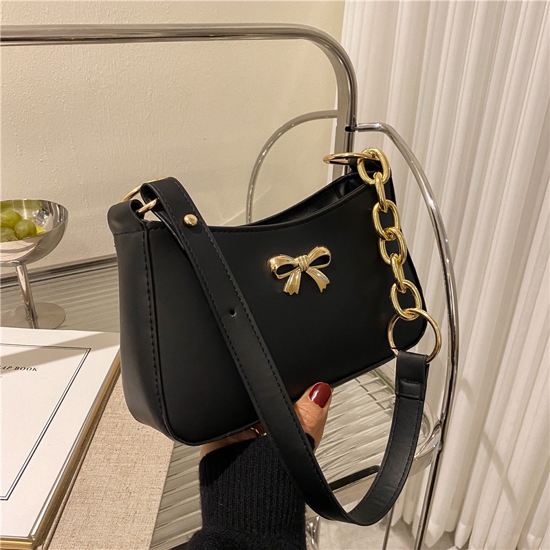 Túi đeo dưới cánh tay Màu Trơn Thời Trang Xuân Thu 2022 Cho Nữ