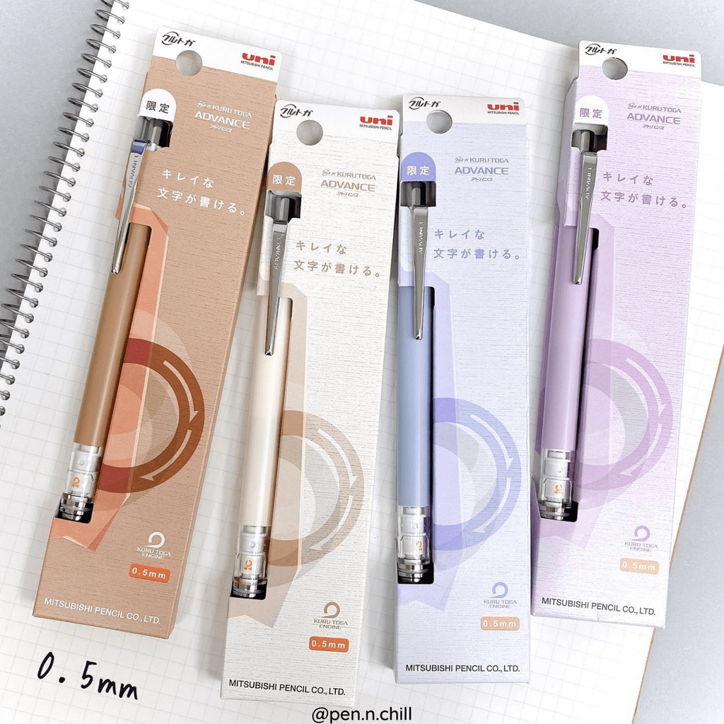 Bút chì bấm xoay tự động Uni Kuru Toga Advance M5-559 cỡ ngòi 0.3mm/0.5mm