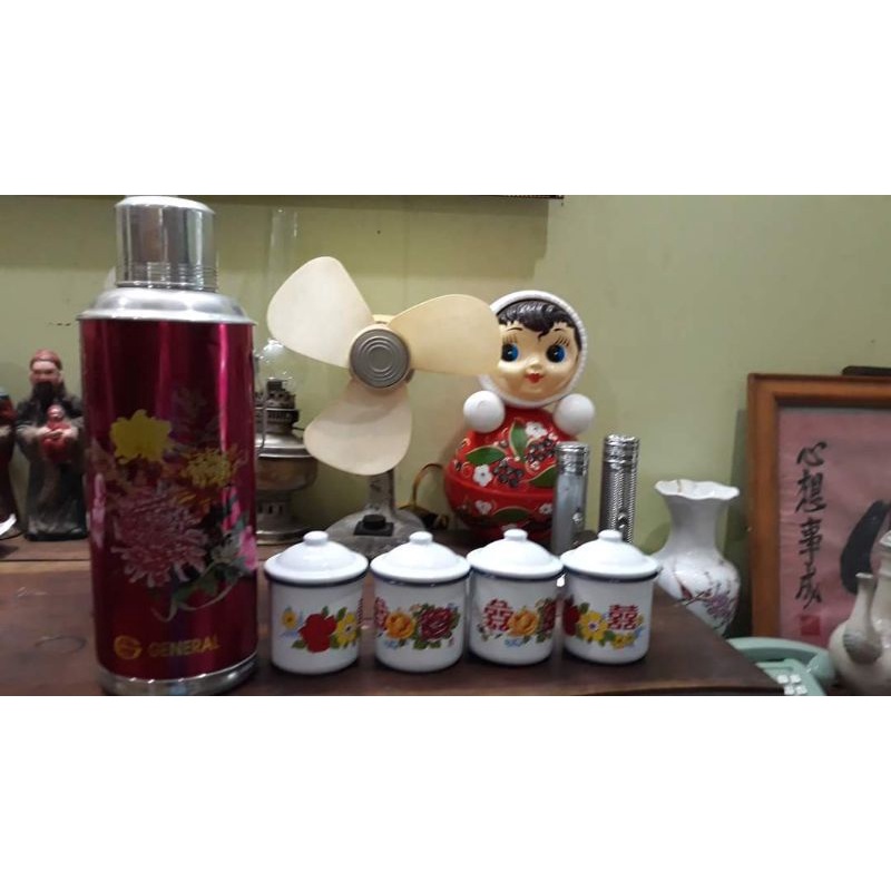 Ca sắt tráng men hàng Hải Phòng, cốc uống nước xưa tồn kho, cốc sắt  để sưu tầm hoài cổ, decor, ca chữ Hỷ 8cm