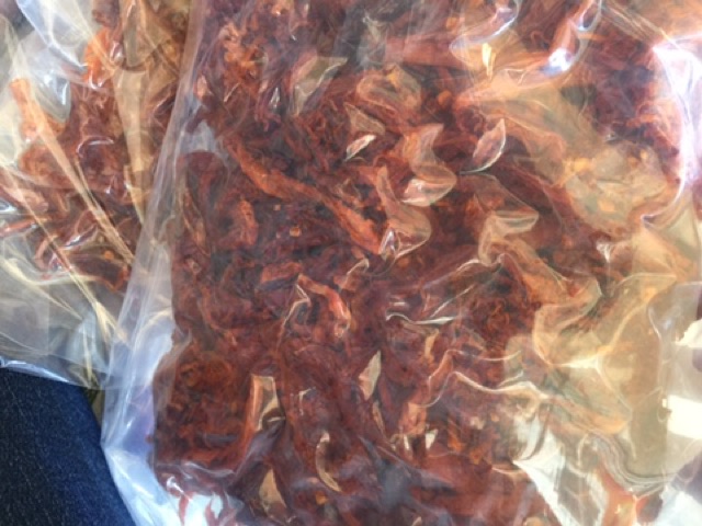 Khô bò sợi 1kg  tặng ô mai mơ
