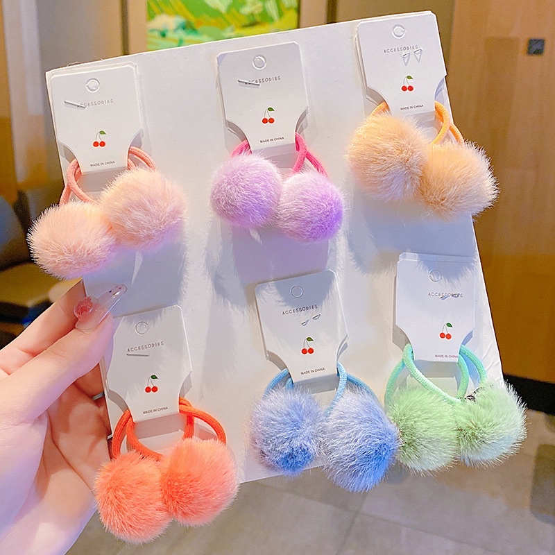 Set 2 chiếc chun cục lông dễ thương