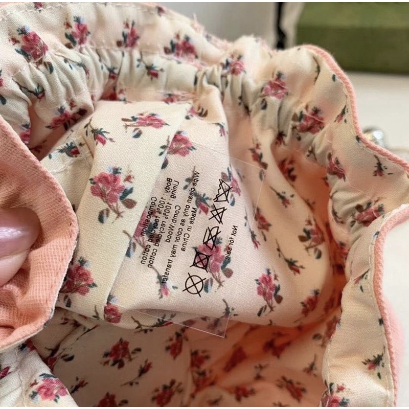 Túi đựng mỹ phẩm Gucci