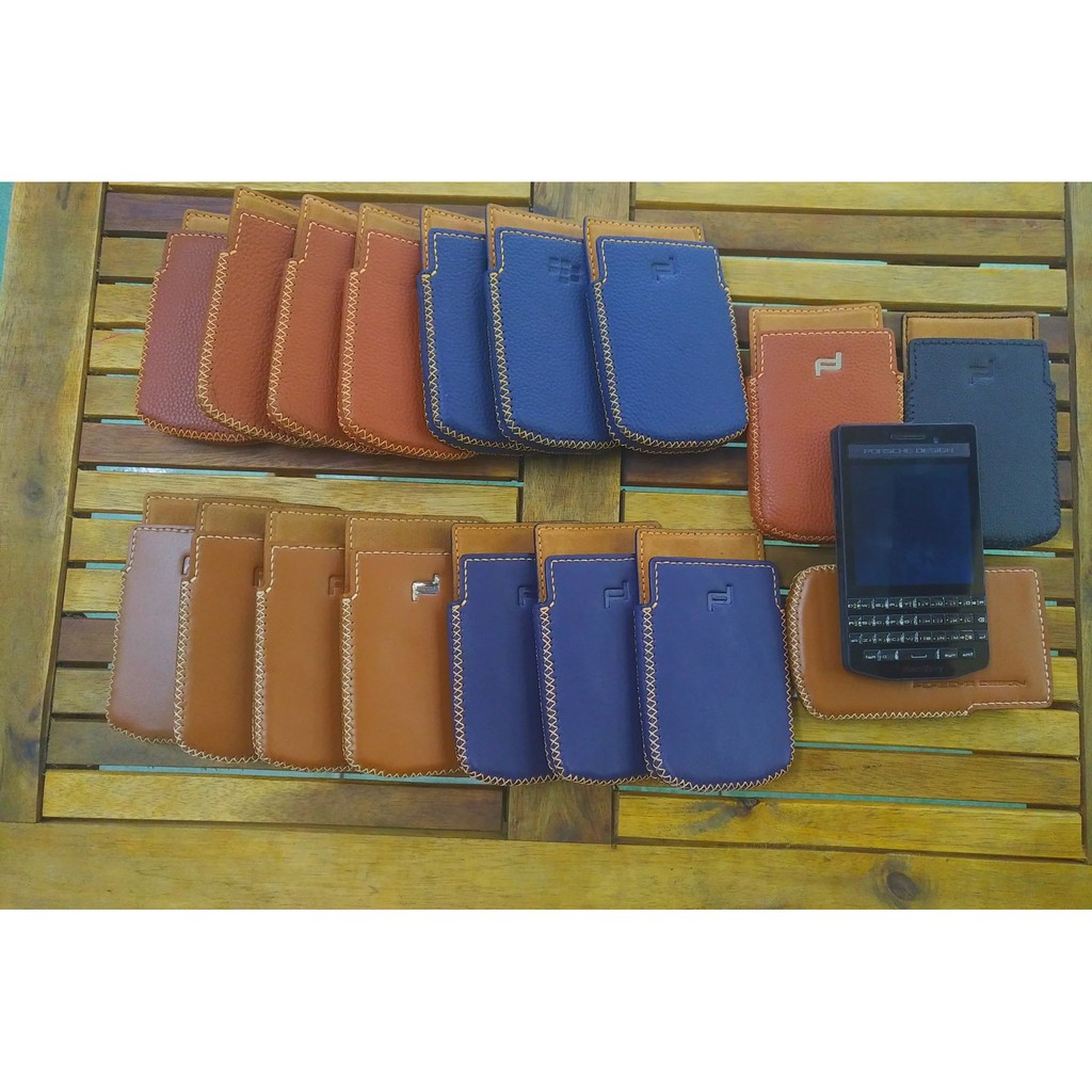Bao da rút Blackberry Porche design 9983