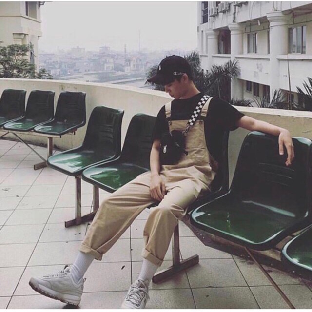 Quần Yếm Phong Cách Ulzzang 🍀FREE SHIP🍀Quần Kaki Baggy 2 Túi Ngực Unisex LAVUSA | BigBuy360 - bigbuy360.vn