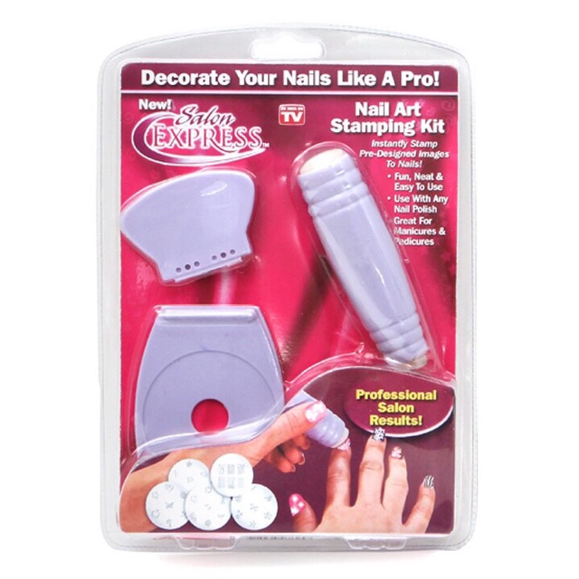 Dụng cụ in hình lên móng tay tiện lợi