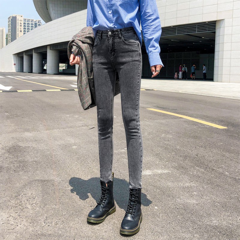 ♚☫Plus nhung dày màu xám khói quần jean nữ 2020 mùa đông mới chín điểm chân nhỏ, cạp cao và mỏng, tất cả các kế