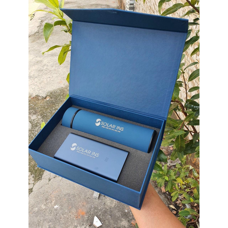 Bộ Quà Tặng 3 Sản Phẩm Bình Giữ Nhiệt+ Sạc Dự Phòng  và Hộp - khắc logo the