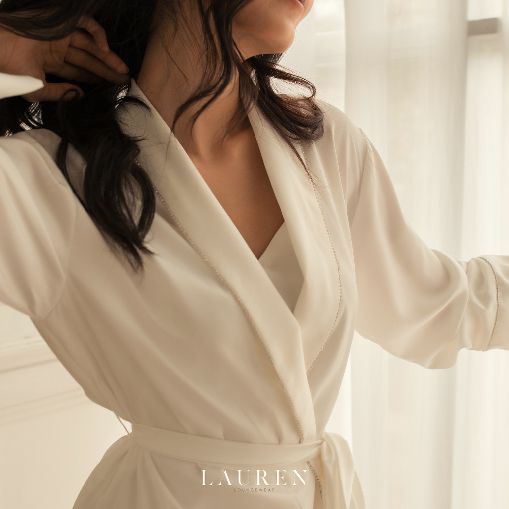 Set áo choàng lụa đính đá kèm váy hai dây Sparkling Robe Set by Lauren loungewear