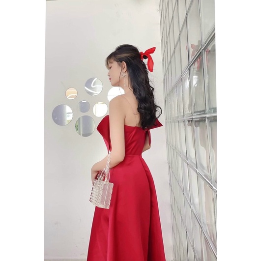 ĐẦM XOÈ LỆCH VAI NƠ