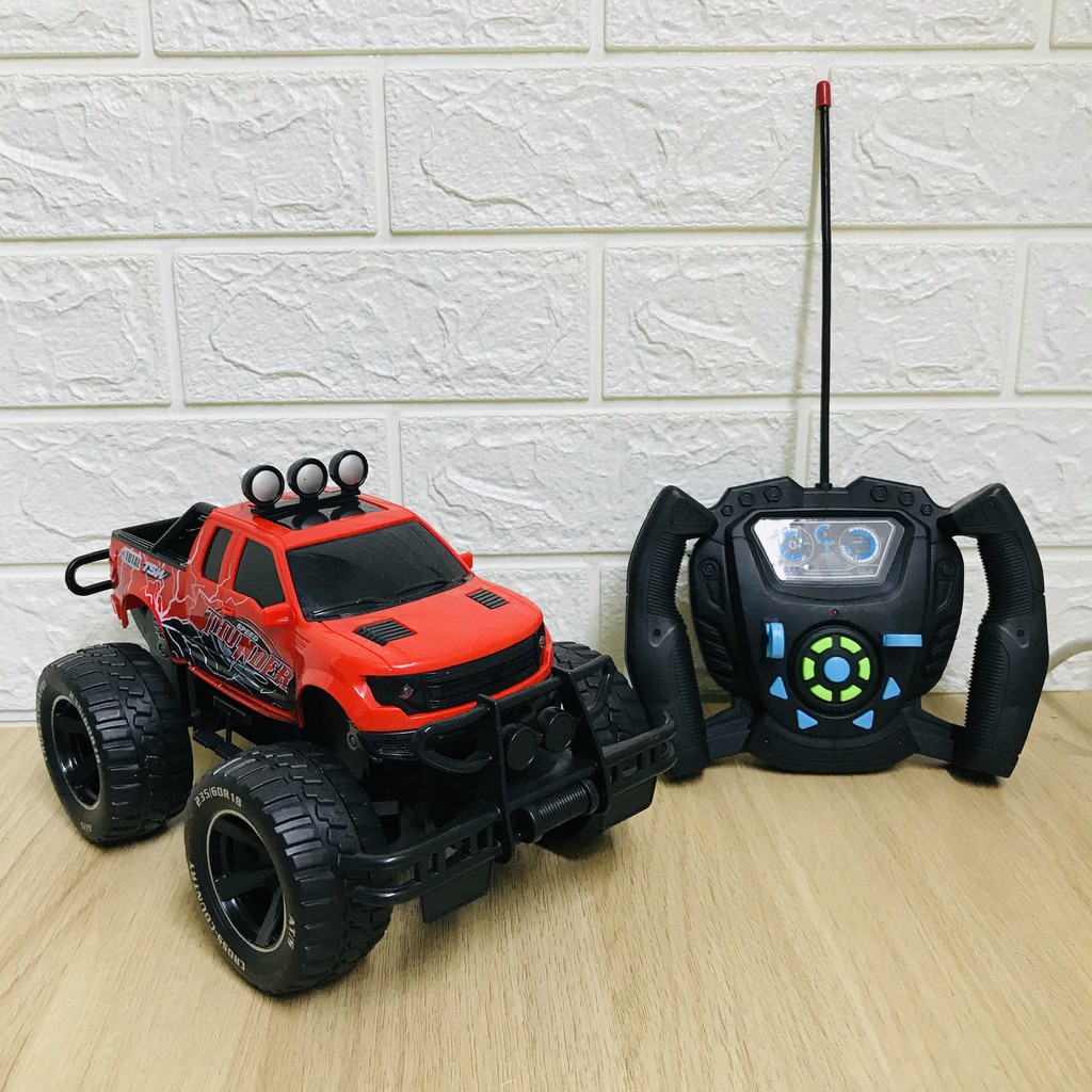 ĐỒ CHƠI MÔ HÌNH ĐIỀU KHIỂN TỪ XA XE ĐỊA HÌNH