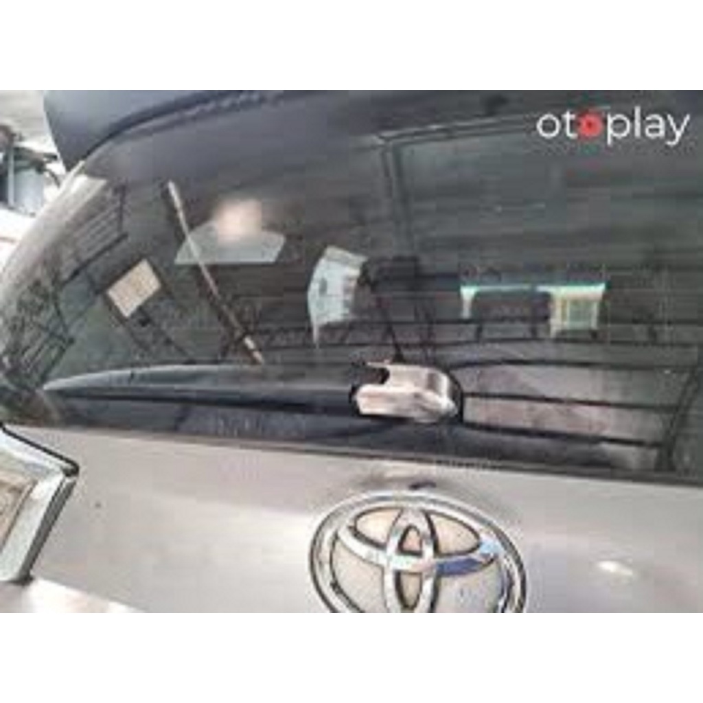Inox chụp gạt mưa Innova 2017 2018 2019 2020