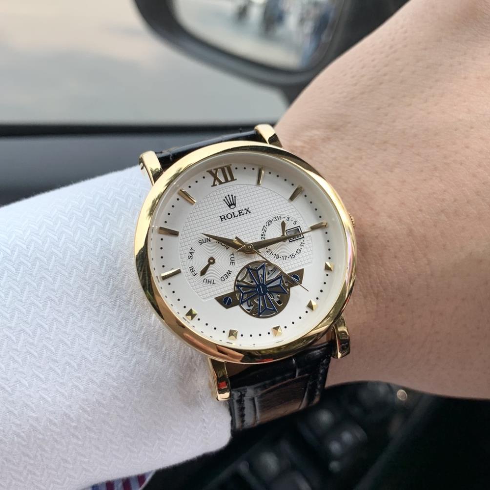 Đồng Hồ Cặp Đôi RôLex Dây Da Chống Xước, Chống Nước vô cùng đẹp đẽ sang trọng cho các cặp tình nhân.