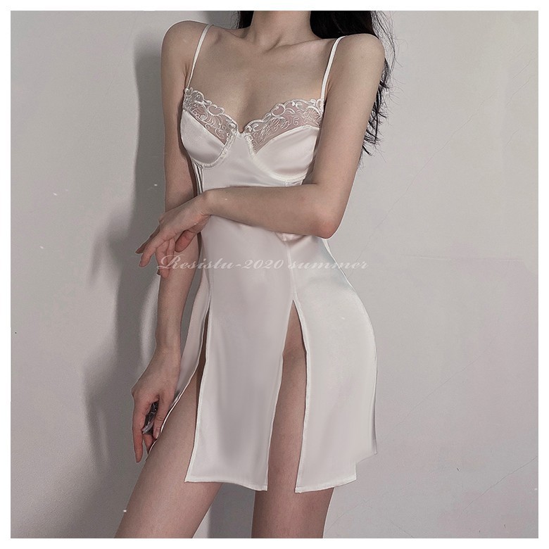 Váy ngủ hai dây lụa satin Cúp ngực đuôi xẻ tà  sexy cao cấp Đầm mặc nhà gợi cảm quyến rũ