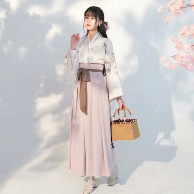 Hán phục cách tân hồng Anh Mỹ Nhân giá rẻ cho học sinh sinh viên.