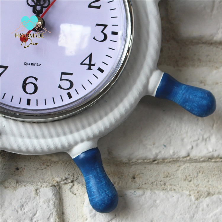 Đồng hồ treo tường bằng gỗ hình bánh lái size23cm - Phong cách biển